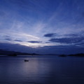 写真: 黄昏の海
