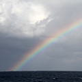 写真: 沖縄の虹