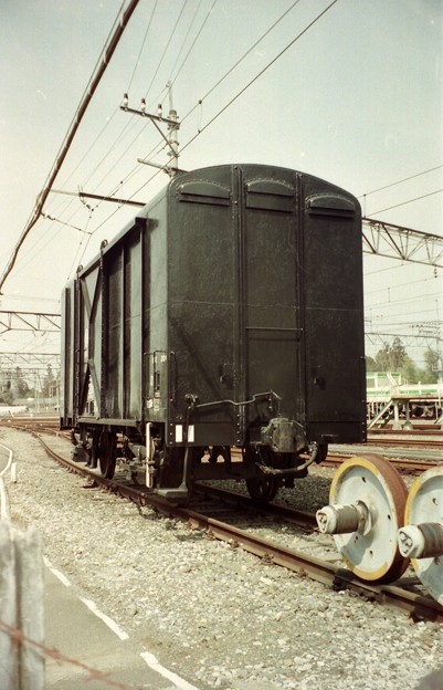 写真: Steel sheathed wagon @ Seibu Railway / Sumu 201