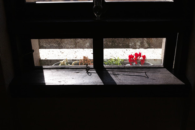 写真: 小窓