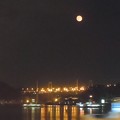 写真: しまなみ海道の赤い満月♪