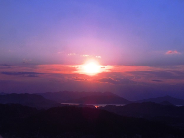 写真: 瀬戸内の初日の出2013 in 千光寺山山頂展望台