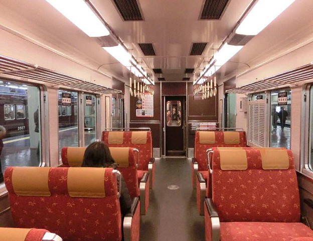 写真: hankyu kyou train-250101-6