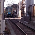 写真: 江ノ電・腰越駅。