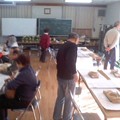 写真: 門松作り教室（12月21日、大船町内会）