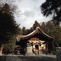 写真: 諏訪大社下社秋宮 神楽殿。