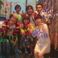 写真: @momiji_official の皆さんと。 2012年6月頃撮影。