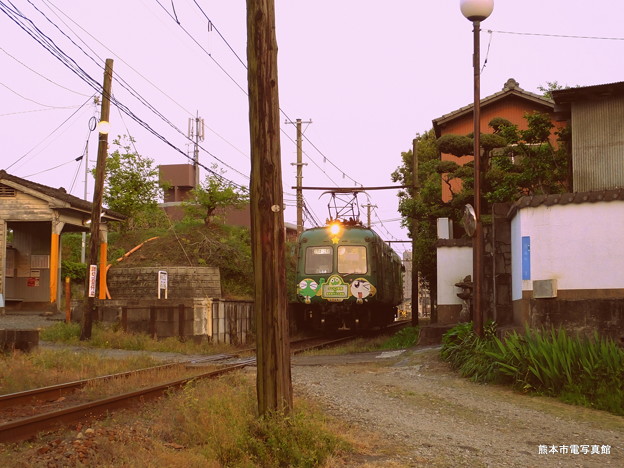 昭和30年代な雰囲気の打越駅。