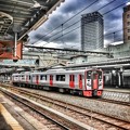 写真: 熊本駅に停車中の815系電車。