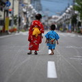 写真: 若一例大祭‘１２(路上で遊ぶ子ら編）-2
