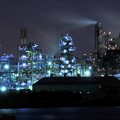 写真: 京浜工業地帯の工場夜景 水江運河 近未来世界?・・20130126