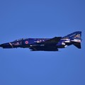 写真: 新田原基地の青空へ予行練習第301飛行隊記念塗装機F-4ファントム?・・20131130