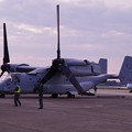 写真: 今回の目玉と話題の機体アメリカ海兵隊MV-22オスプレイ?