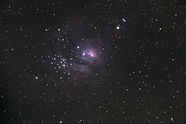 M8（干潟星雲：いて座）