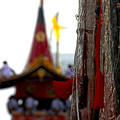 写真: 祇園祭の周辺からーコンチキチン