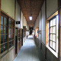 民俗_木造校舎の廊下