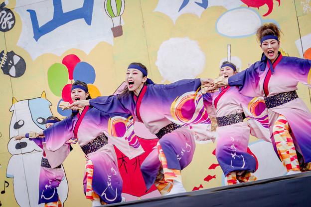 写真: 桃食べな祭2019　河内連