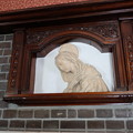 写真: デ・ラランデ邸のマリア像