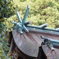 写真: ２４．１０．１５間近に見る志波彦神社本殿